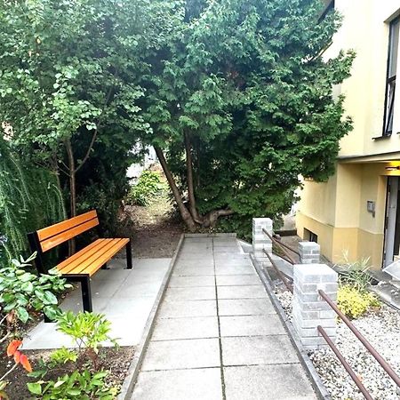 Hillside Studios Prag Exteriör bild